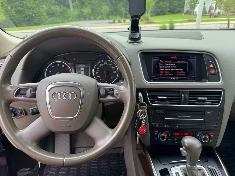 2012 Audi 8R Q5 - Image 10 of 12