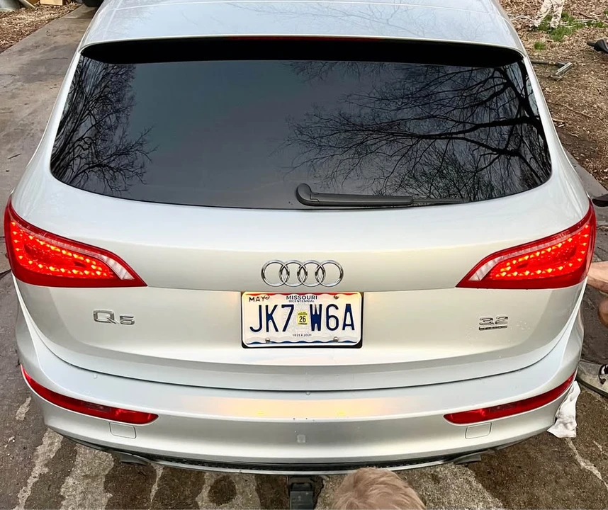 2012 Audi 8R Q5 - Image 10 of 19