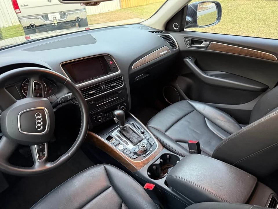 2012 Audi 8R Q5 - Image 10 of 20