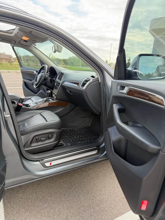 2012 Audi 8R Q5 - Image 10 of 14