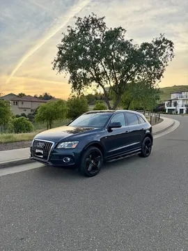 2012 Audi Q5 3.2 Quattro Premium Plus Sport Utility