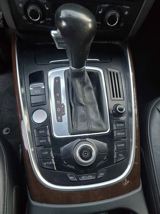 2012 Audi 8R Q5 - Image 12 of 17