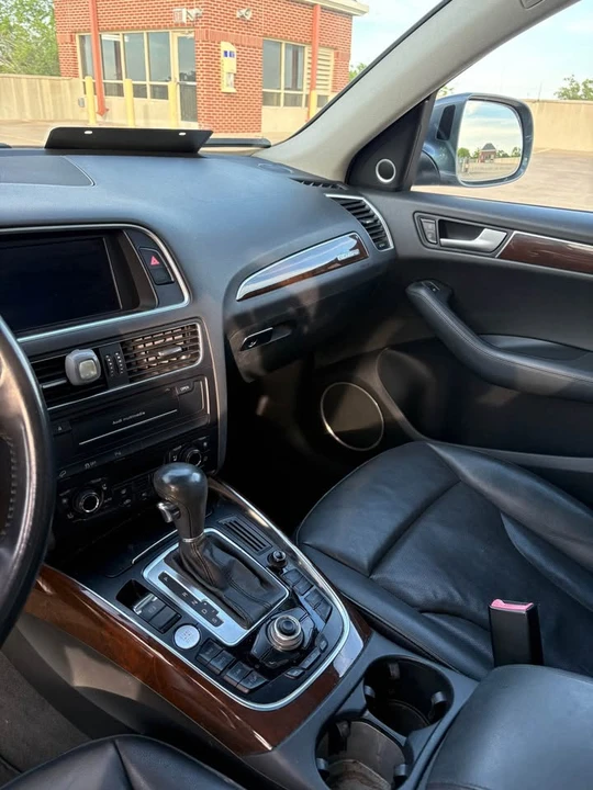 2012 Audi 8R Q5 - Image 13 of 20