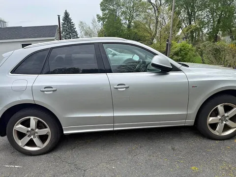 2012 Audi Q5 3.2 Quattro Premium Plus