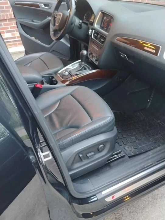 2012 Audi 8R Q5 - Image 11 of 20