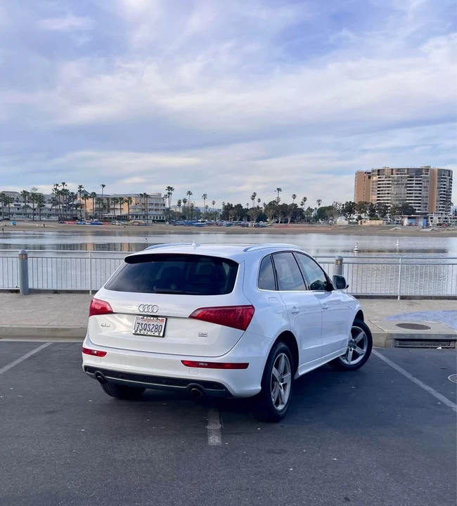 2012 Audi 8R Q5 - Image 8 of 19