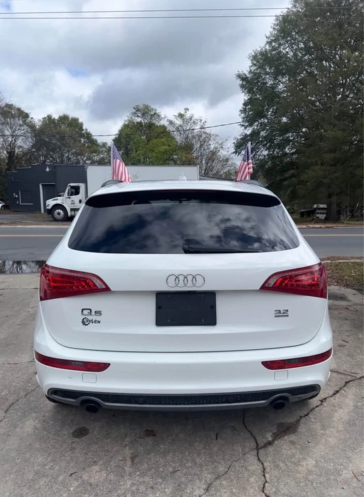 2012 Audi 8R Q5 - Image 8 of 10