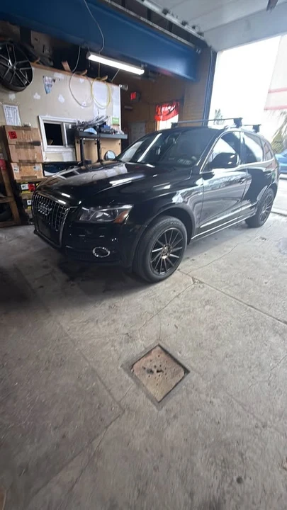 2012 Audi 8R Q5 - Image 2 of 2