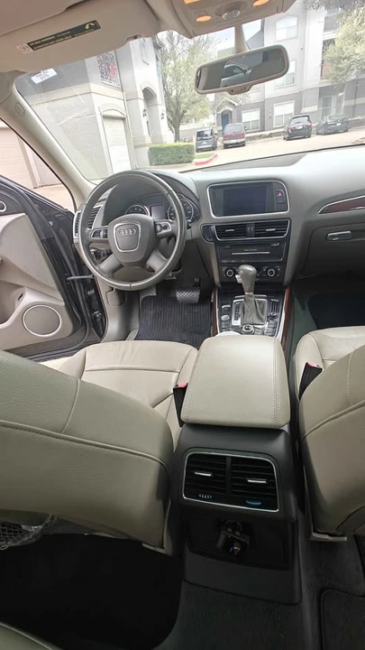 2012 Audi 8R Q5 - Image 2 of 10