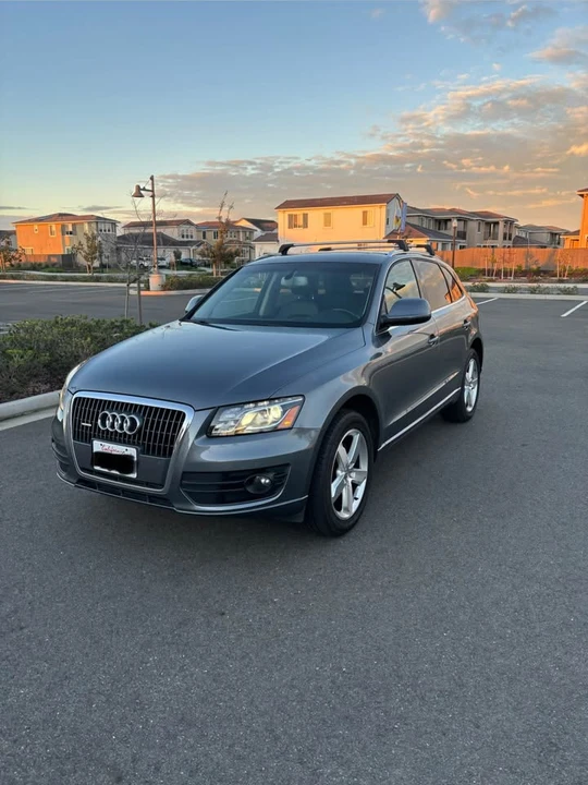 2012 Audi 8R Q5 - Image 2 of 17