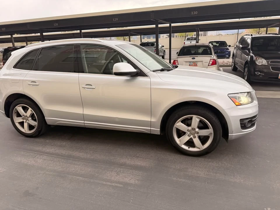 2012 Audi 8R Q5 - Image 2 of 16