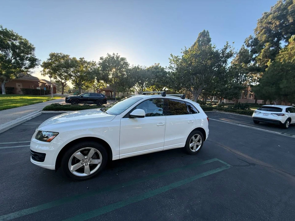 2012 Audi 8R Q5 - Image 2 of 18