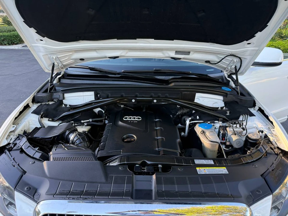 2012 Audi 8R Q5 - Image 11 of 18