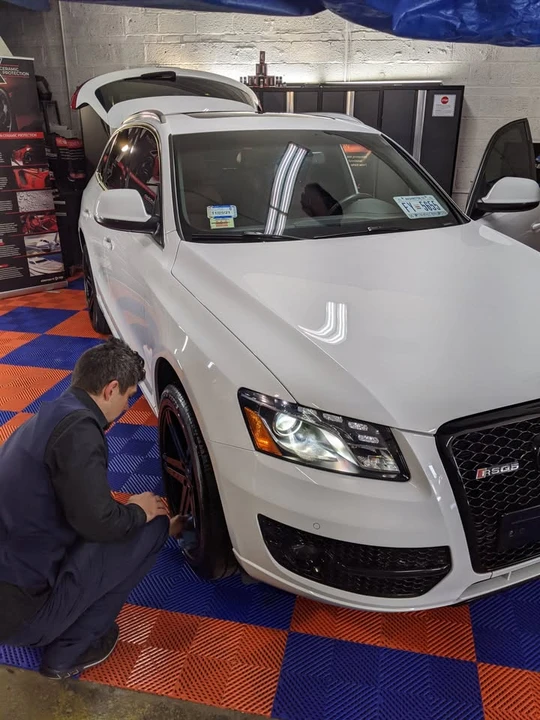 2012 Audi 8R Q5 - Image 2 of 5
