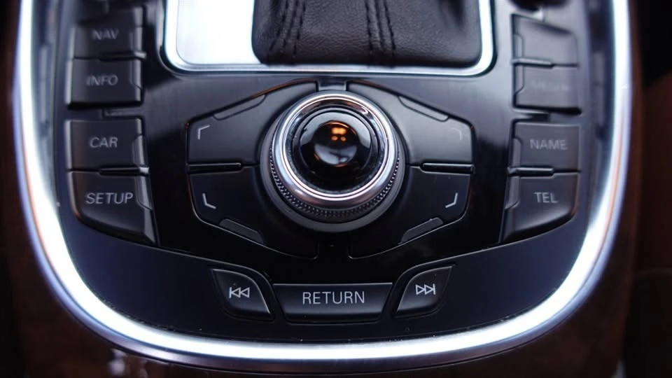 2012 Audi 8R Q5 - Image 6 of 9