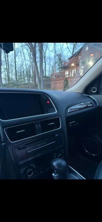 2012 Audi 8R Q5 - Image 5 of 18