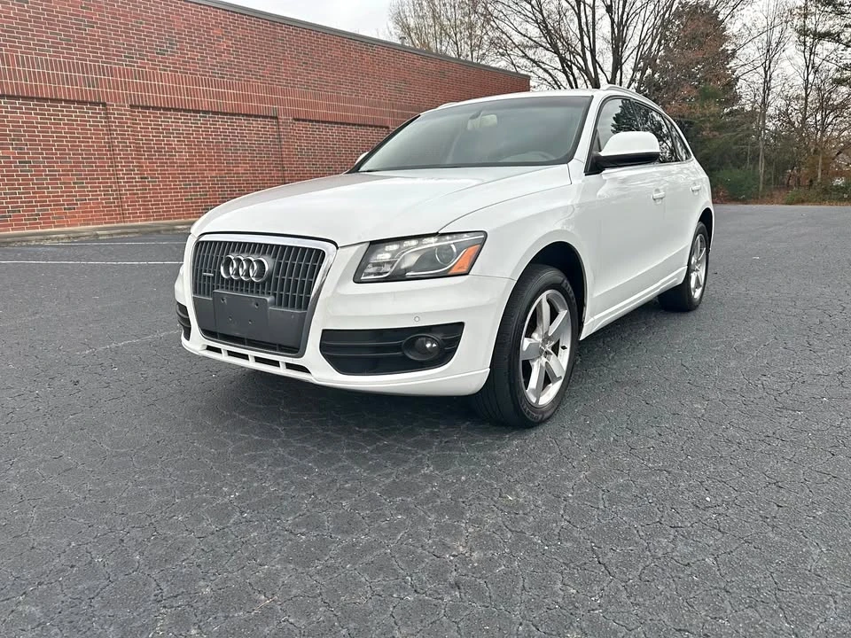 2012 Audi 8R Q5 - Image 2 of 19