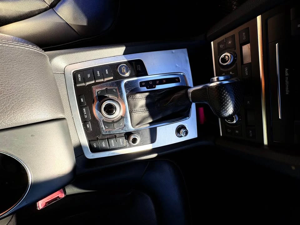 2012 Audi 4L Q7 - Image 12 of 13