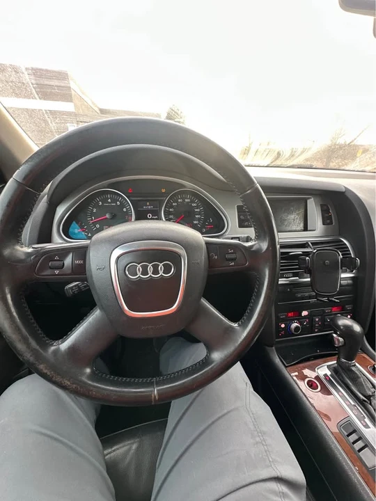 2012 Audi 4L Q7 - Image 5 of 8