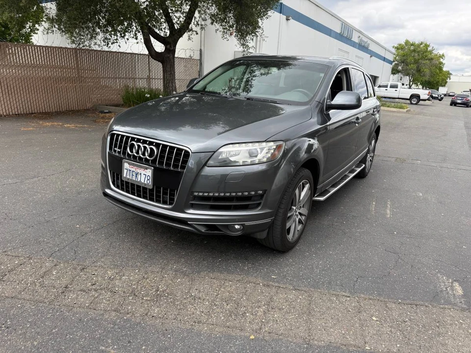 2012 Audi 4L Q7 - Image 2 of 10
