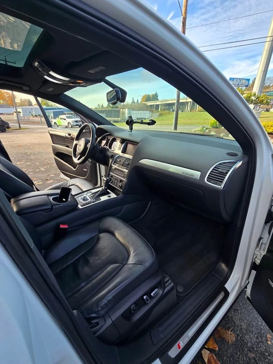 2012 Audi 4L Q7 - Image 8 of 11