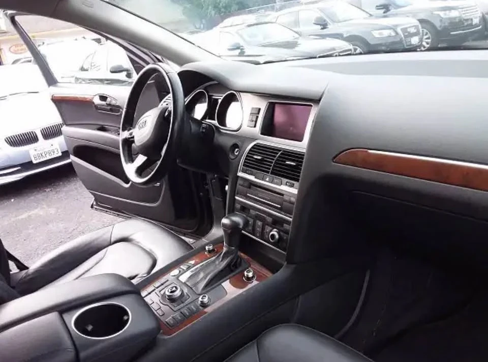 2012 Audi 4L Q7 - Image 10 of 12