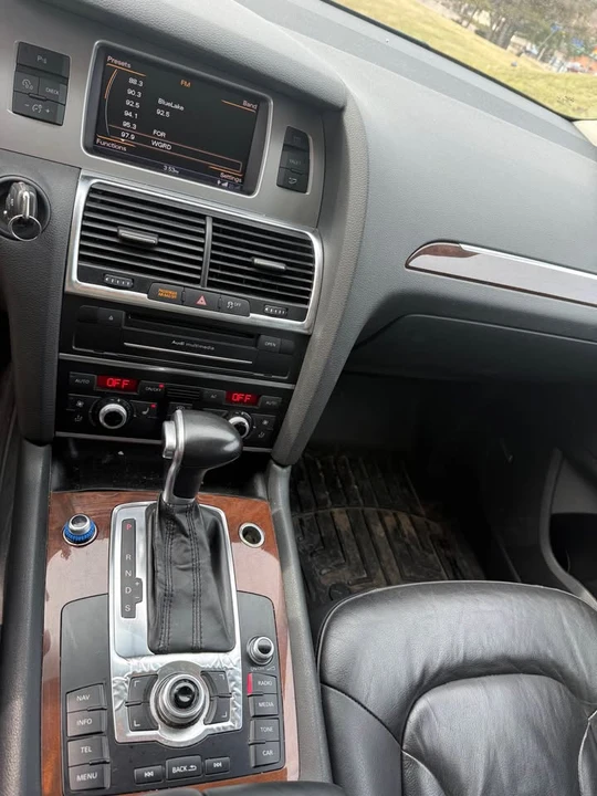2012 Audi 4L Q7 - Image 11 of 13