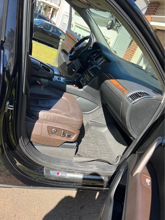 2012 Audi 4L Q7 - Image 2 of 13