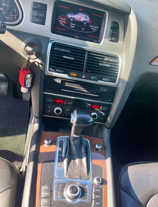 2012 Audi 4L Q7 - Image 2 of 7