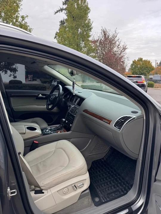 2012 Audi 4L Q7 - Image 8 of 14