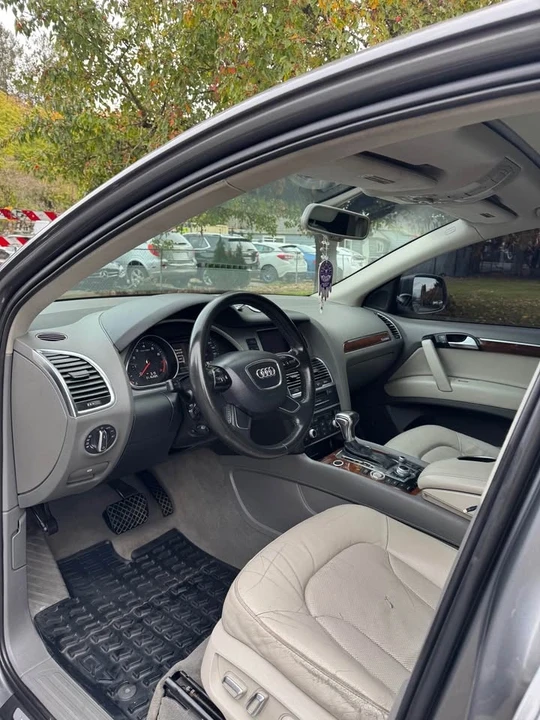 2012 Audi 4L Q7 - Image 8 of 14