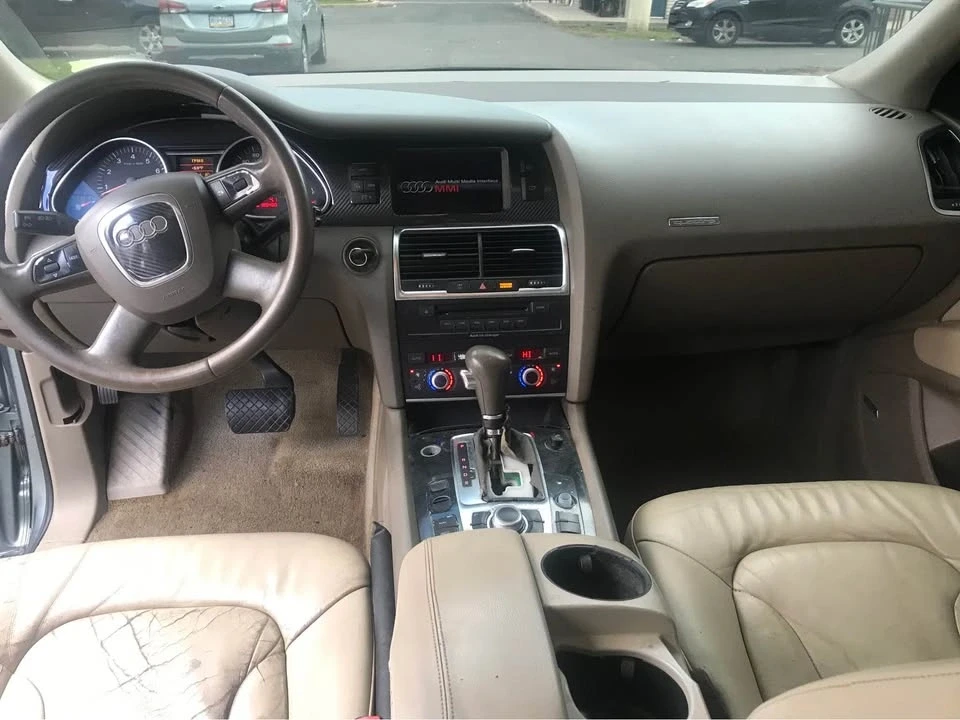 2012 Audi 4L Q7 - Image 8 of 9