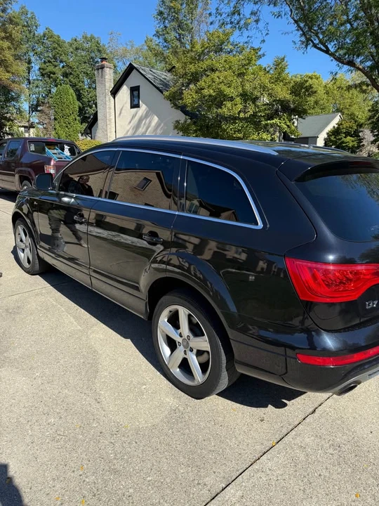 2012 Audi 4L Q7 - Image 2 of 14