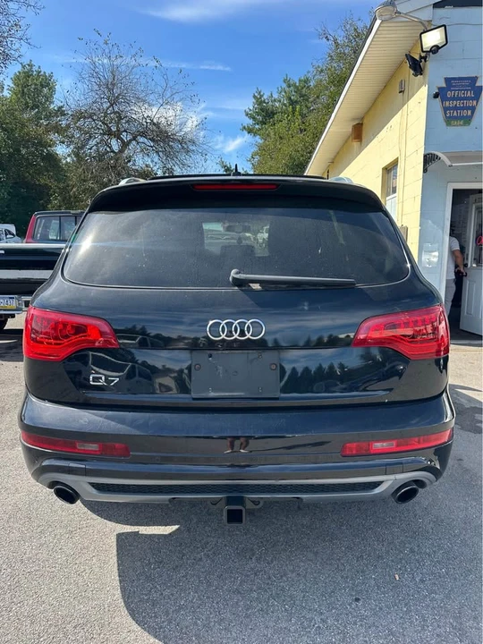 2012 Audi 4L Q7 - Image 2 of 16