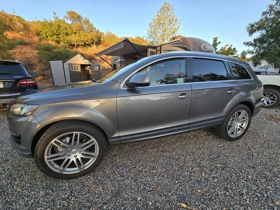 2012 Audi 4L Q7 - Image 2 of 4
