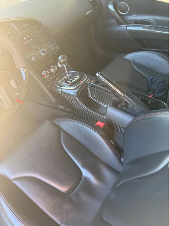 2012 Audi 42 R8 - Image 14 of 17