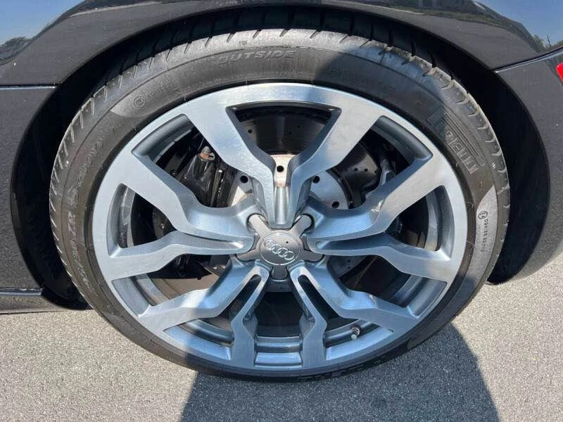 2012 Audi 42 R8 - Image 9 of 20