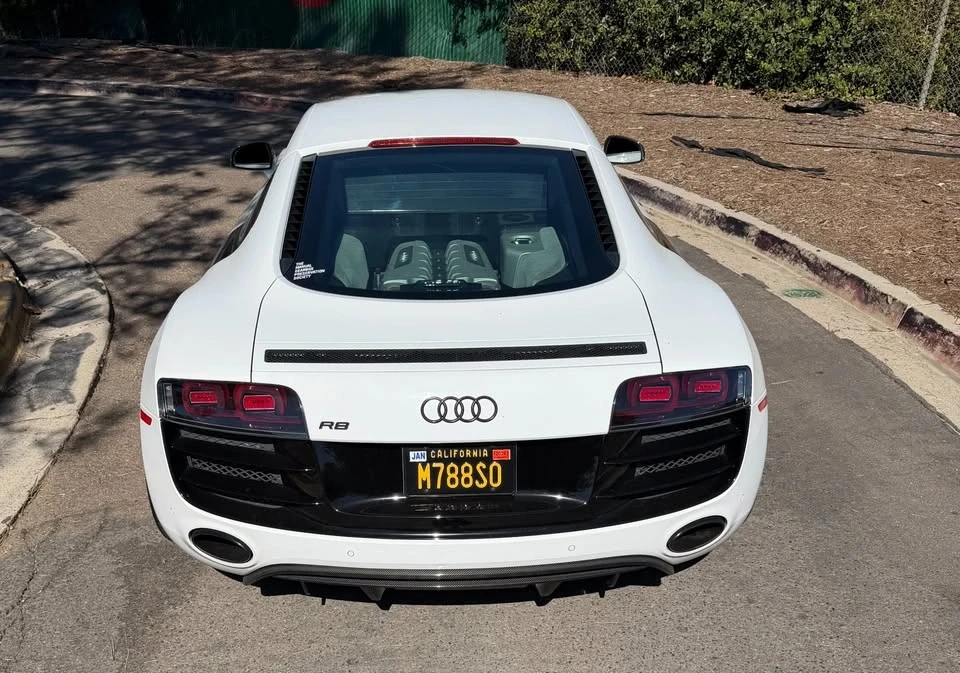 2012 Audi 42 R8 - Image 6 of 7
