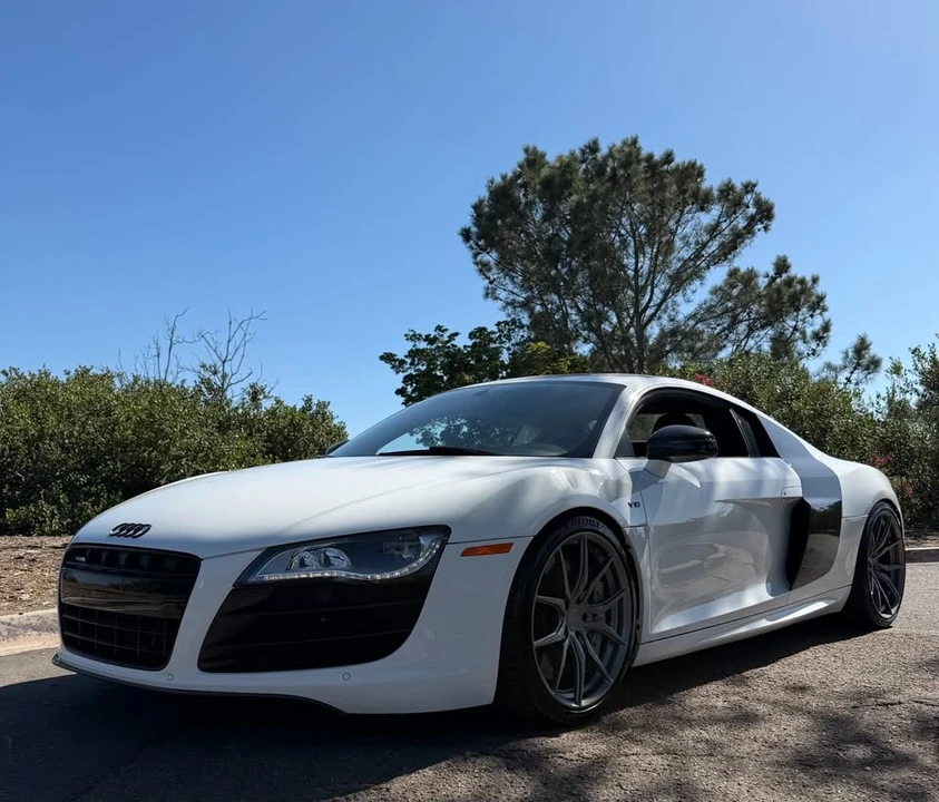 2012 Audi 42 R8 - Image 4 of 7