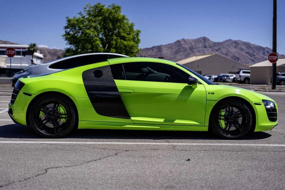 2012 Audi 42 R8 - Image 2 of 8