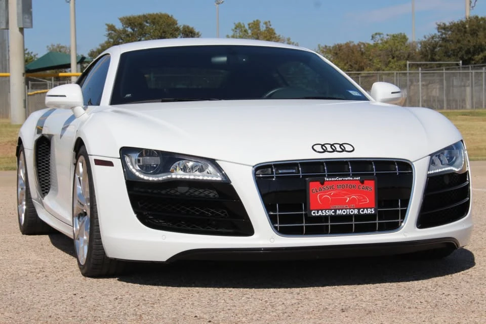 2012 Audi 42 R8 - Image 2 of 15