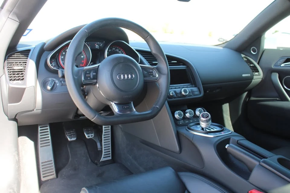 2012 Audi 42 R8 - Image 6 of 15