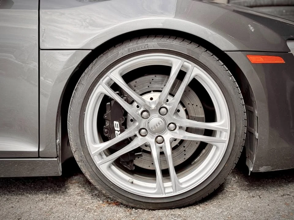 2012 Audi 42 R8 - Image 8 of 20