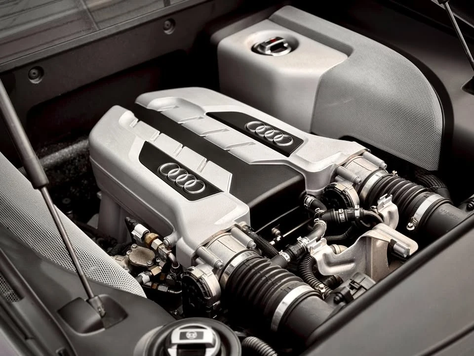 2012 Audi 42 R8 - Image 10 of 20
