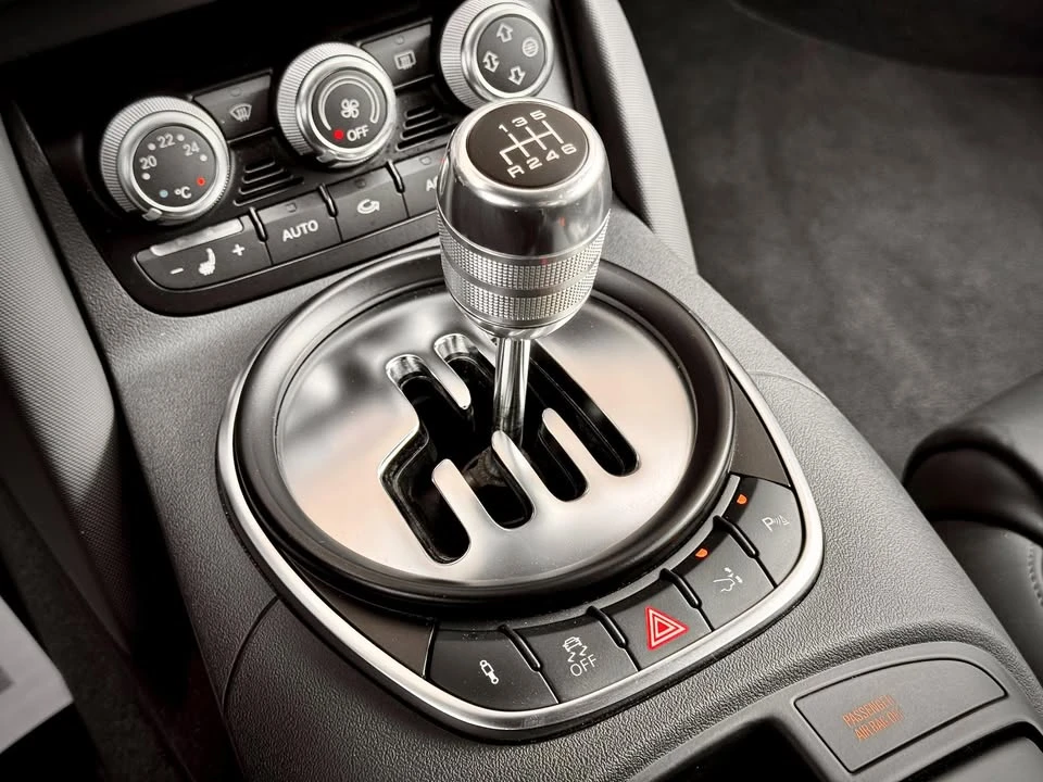 2012 Audi 42 R8 - Image 17 of 20