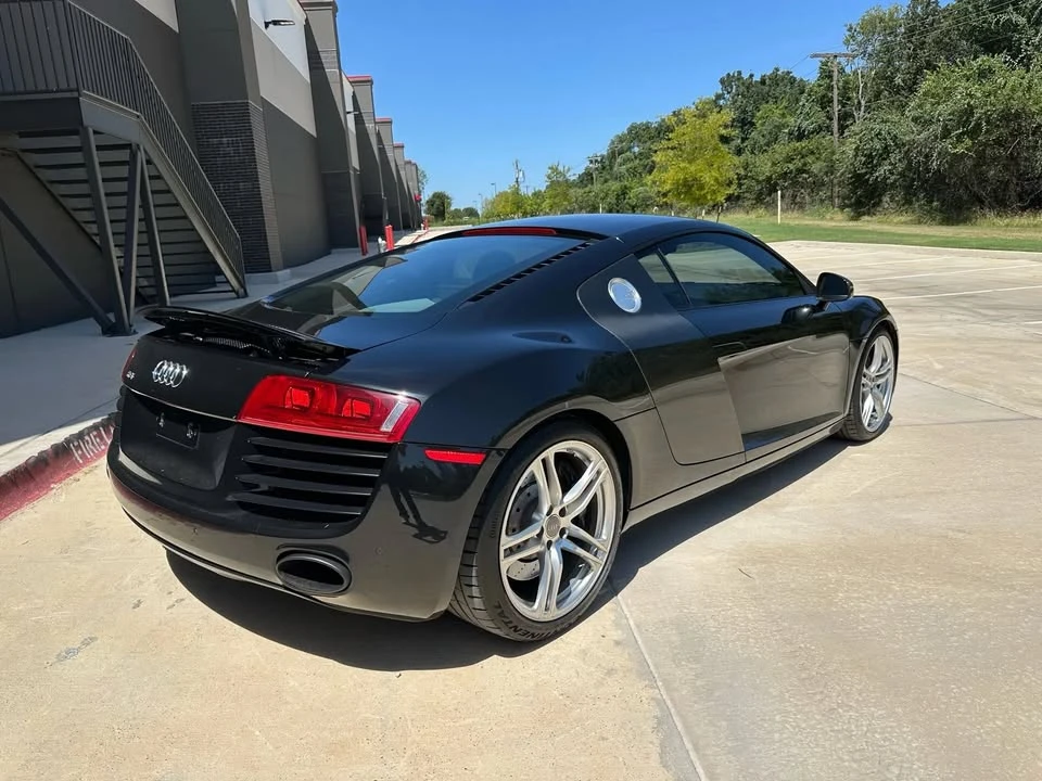 2012 Audi 42 R8 - Image 2 of 11