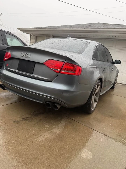 2012 Audi B8 S4 - Image 3 of 18
