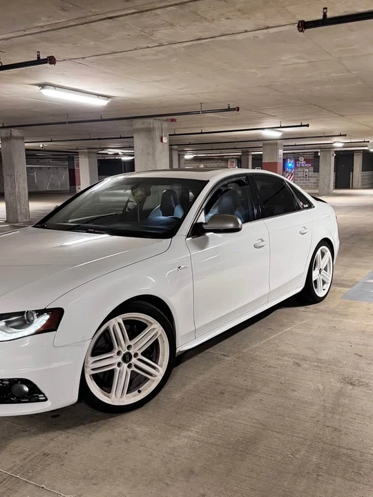 2012 Audi B8 S4 - Image 3 of 12
