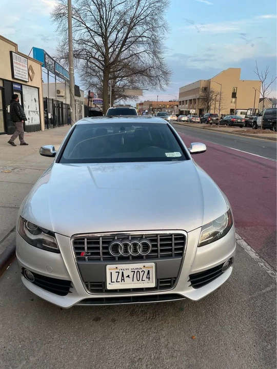 2012 Audi B8 S4 - Image 6 of 11