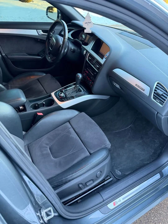 2012 Audi B8 S4 - Image 13 of 20